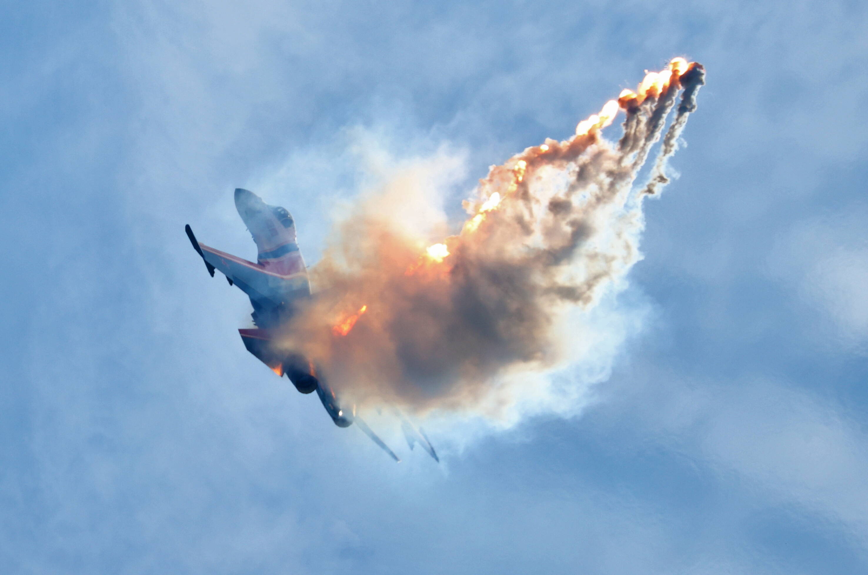 Debakel für Putins Luftwaffe! Ukraine feiert sensationellen Abschuss - so viele Jets sind schon verloren!