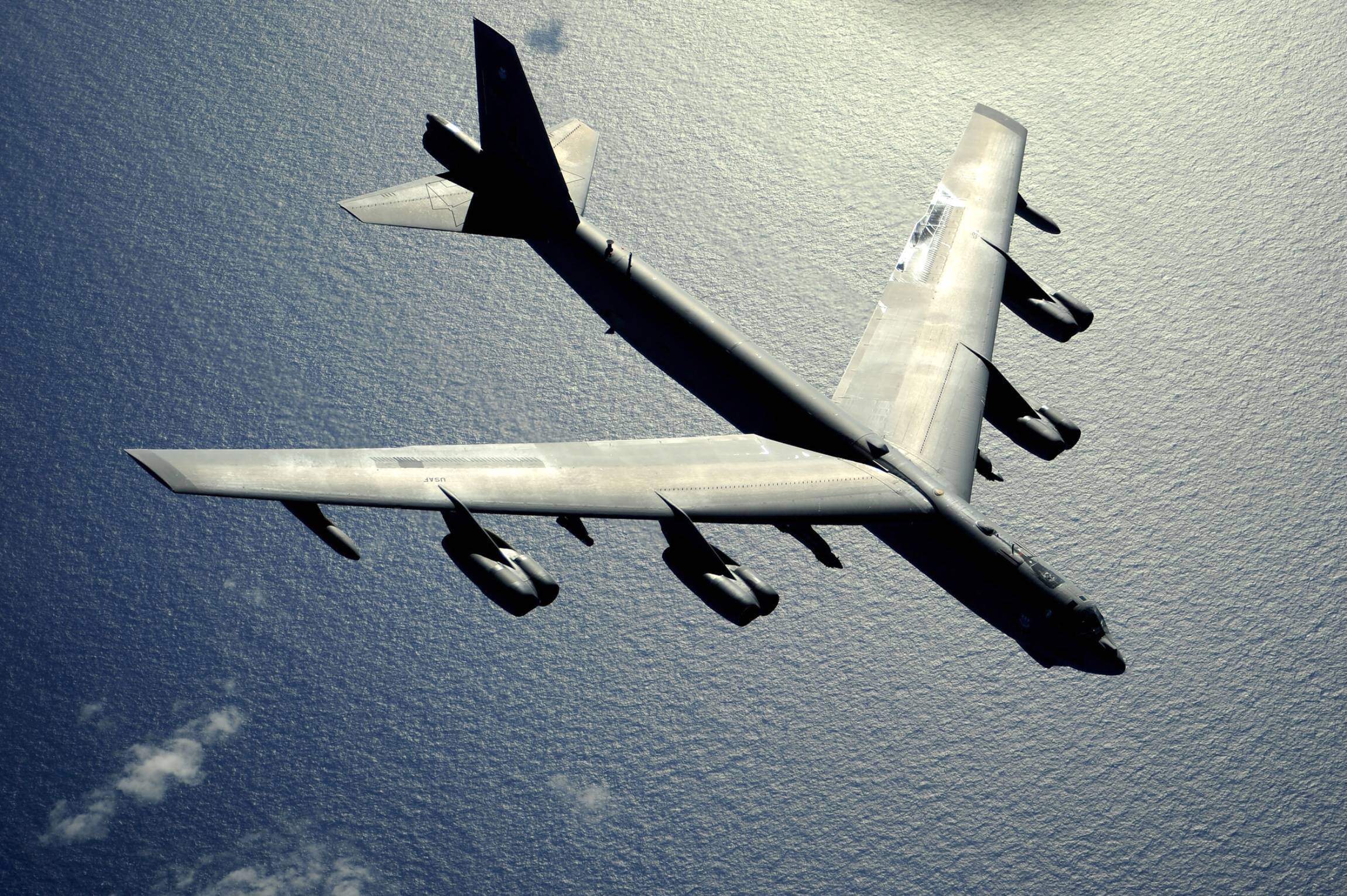 Putin verlegt seine Atombomber! Bomberstützpunkte werden neu gruppiert - was plant der Kreml?