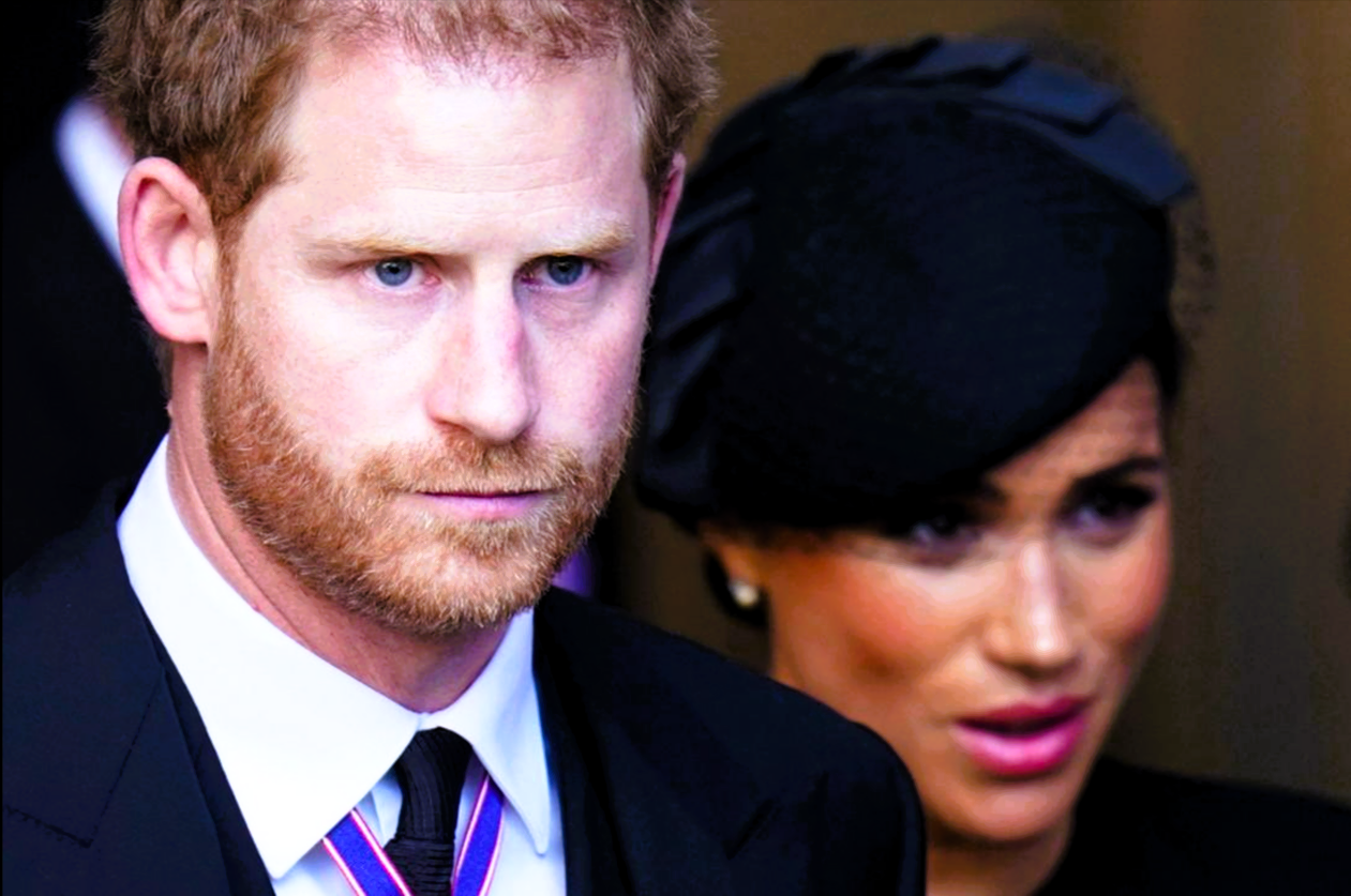 Disturbing scene in court: Stalker is just a hand's breadth away from Prince Harry.