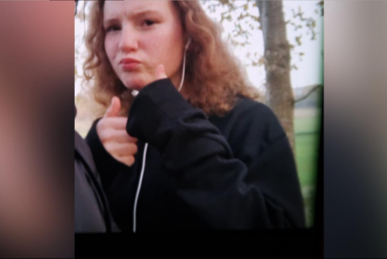 15-jähriges Mädchen vermisst - Polizei geht von Gewalttat aus und bittet Bevölkerung um Hilfe!