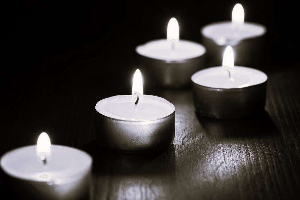 Tragisches Schicksal! Kleines Mädchen (7) überlebt Hölle von Mariupol und wird auf dem Weg ins Disneyland überfahren