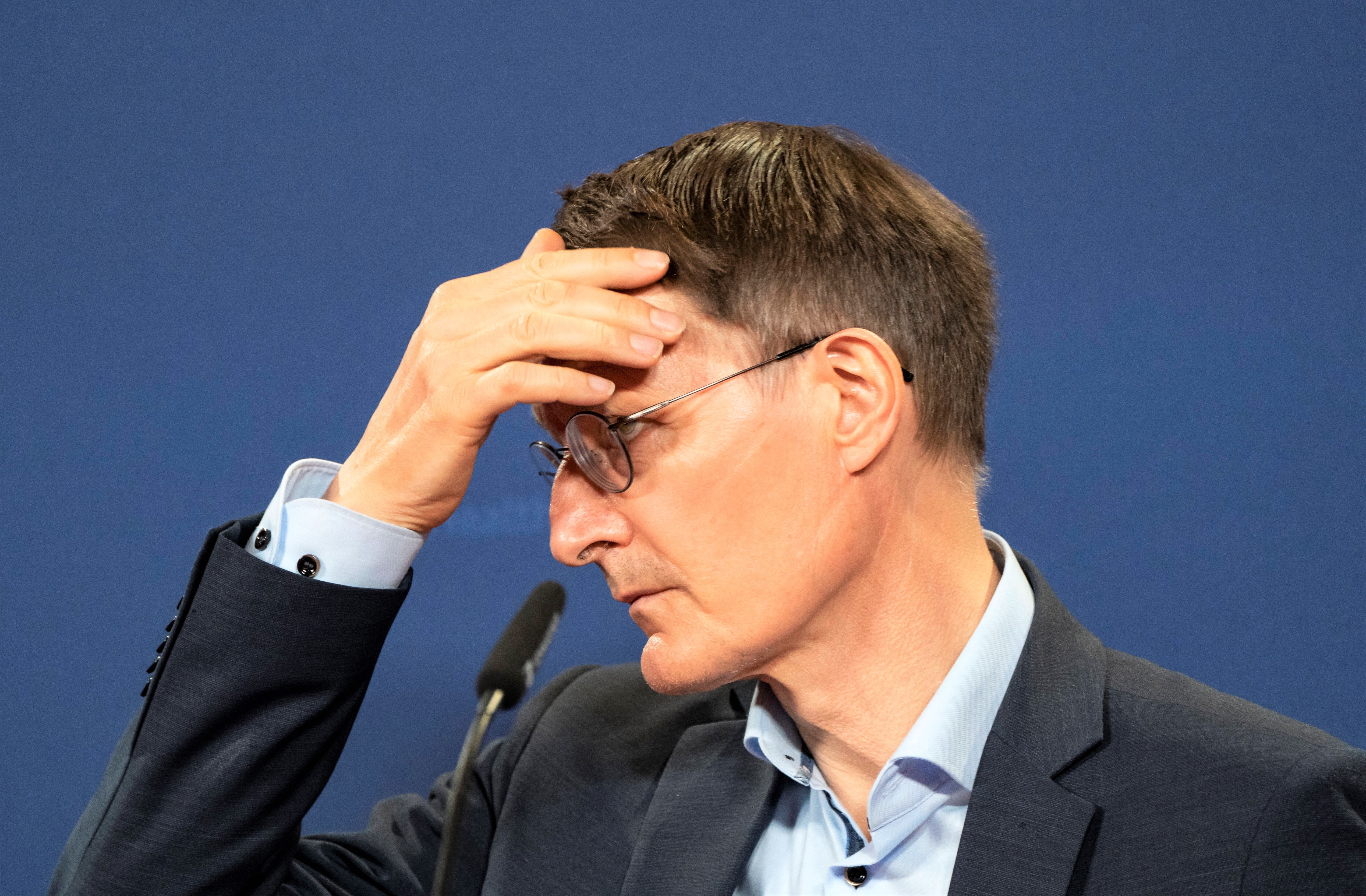 Corona: Maskenpflicht im Herbst? RKI warnt vor neuer hochansteckend Mutation - Corona-Herbst droht!